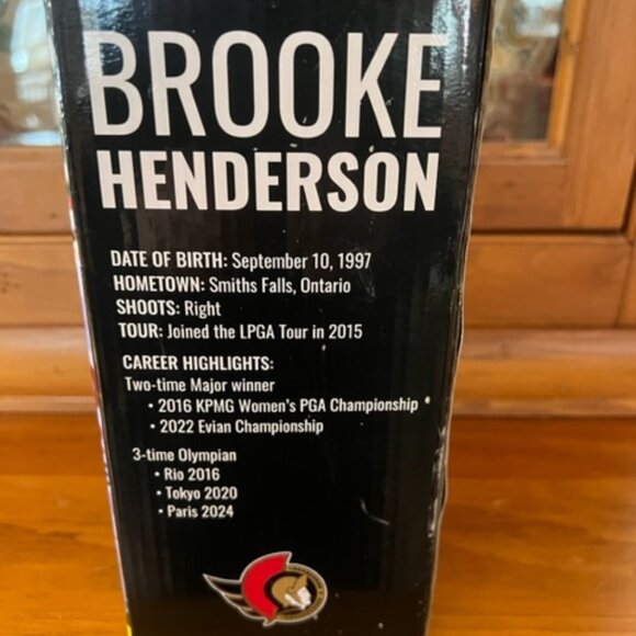 Brooke Henderson Limited Edition Ottawa Senators Bobblehead NWT Collectible - Picture 7 of 8